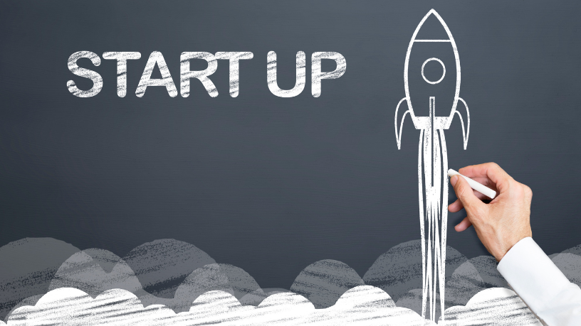Antônio Fernando Ribeiro Pereira destaca como a parceria entre startups e governo cria ecossistemas que impulsionam inovação e eficiência pública.