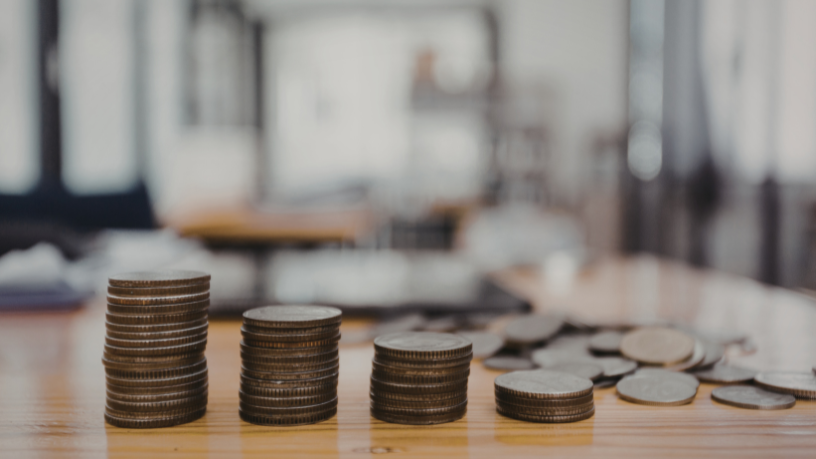 A partir da experiência de auditor, Alberto Toshio Murakami revela como o planejamento financeiro pessoal ajuda a estruturar despesas com mais clareza e segurança.